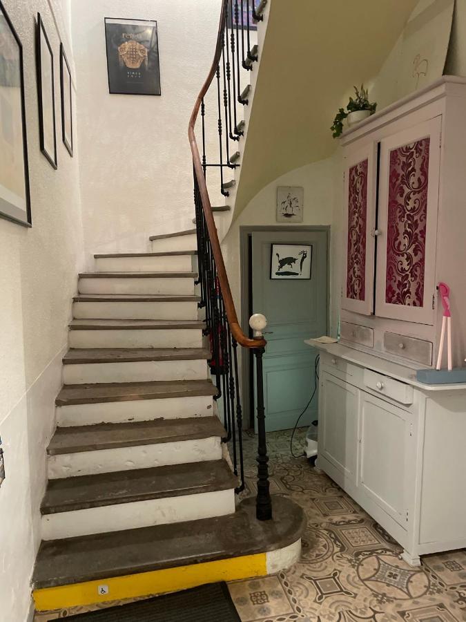 Hotel La Tour Des Fees Quissac  Екстериор снимка